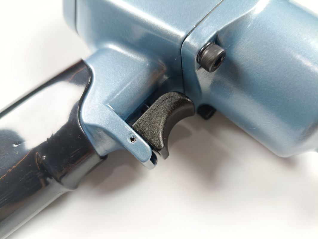 Pistolet z małym kluczem uderzeniowym do użytku przemysłowego